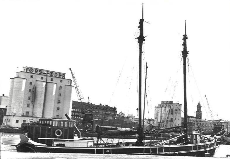 5009  Vega  1965-09-01 Helsingborg a.jpg