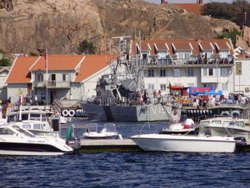 V150 Jägaren Lysekil 4 juli 09.jpg