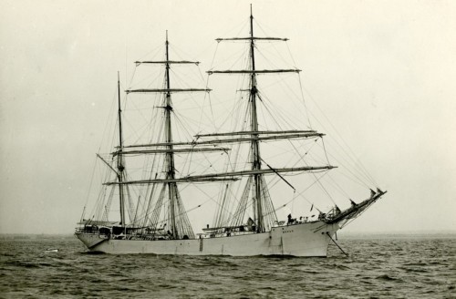 Barkskeppet Bohus från Sjöhistoriska.JPG